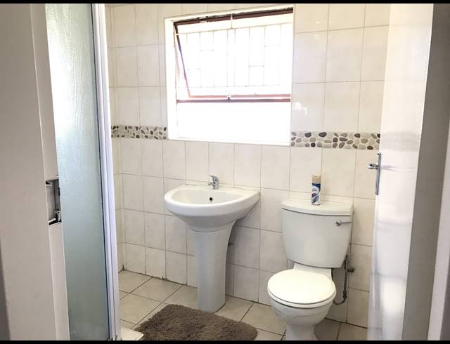 4 bed property for sale in SUIDEROORD